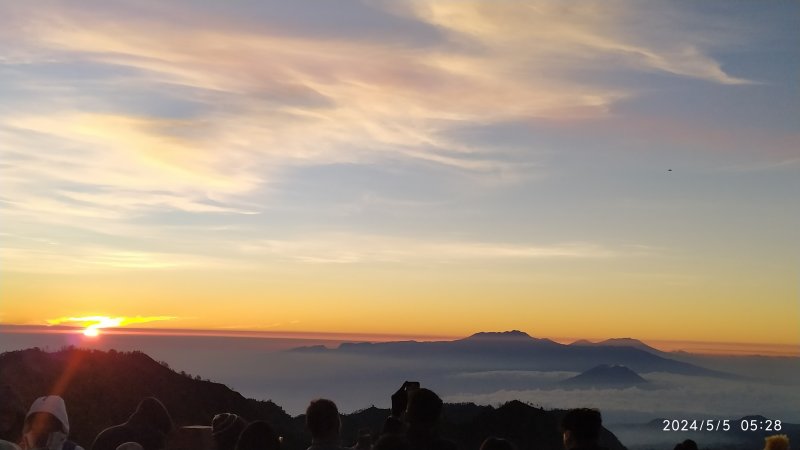 Bali trip to sunrise view and Bromo tour package,- then to Yogya with a train 2D Bali travel to sunrise view and Bromo tour package,- then to Yogya with a train 2D Bali travel to sunrise view and Bromo tour package,- then to Yogyakarta with a train in 2 days - 1 night holiday trip package in Java Island - Indonesia Bromoijencratertour.com