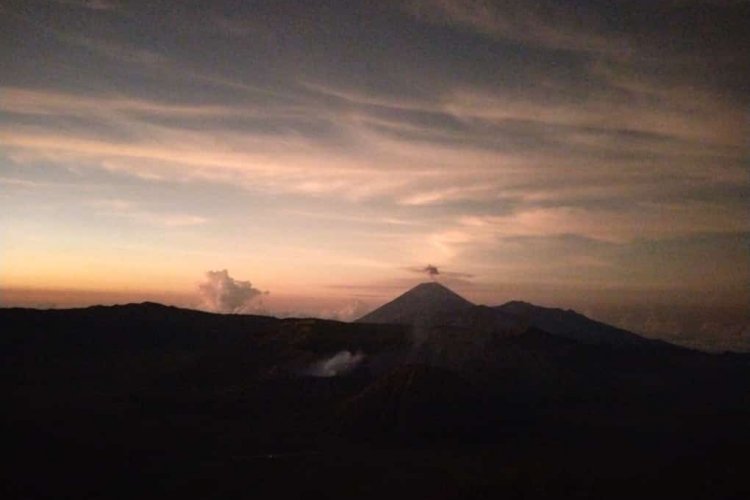 Trip from Malang or Surabaya to Bromo Ijen crater tour and Bali holiday travel 8D7N Malang or Surabaya to Bromo Ijen crater tour and Bali holiday travel 8D Overland trip Java to Bali start from Malang/ Surabaya to Bromo Ijen crater tour for sunrise view Bromo, and Ijen blue fire tours - then holiday travel Bali 8D Bromoijencratertour.com