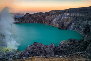 Cheap price of night trip to Bromo Ijen tour to Bali in 3 days  Bromo Ijen crater tour