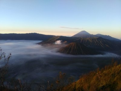 Night trip from Malang or Surabaya in East Java for sunrise tours Bromo - blue fire Ijen tours & to  Bromoijencratertour.com